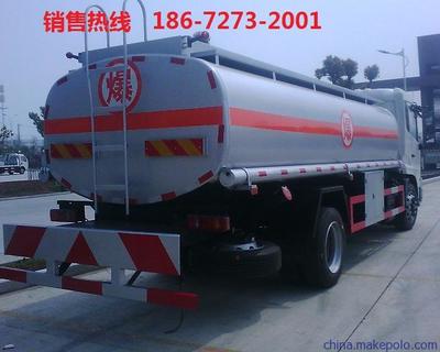 羅山縣油罐車車型詳解 前四后四與前四后八的性能與應用對比
