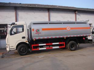 鄭州油罐車廠家供應(yīng)價(jià)格與優(yōu)質(zhì)廠家推薦——世界工廠網(wǎng)產(chǎn)品信息庫指南