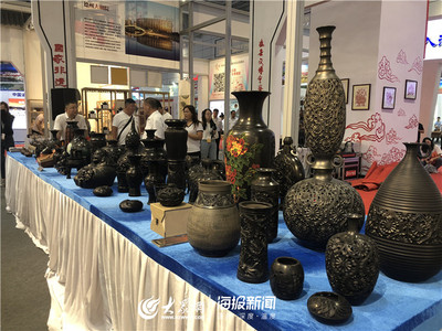 德州“庭院”亮相第八屆山東文博會(huì) 500多種產(chǎn)品“百花齊放”